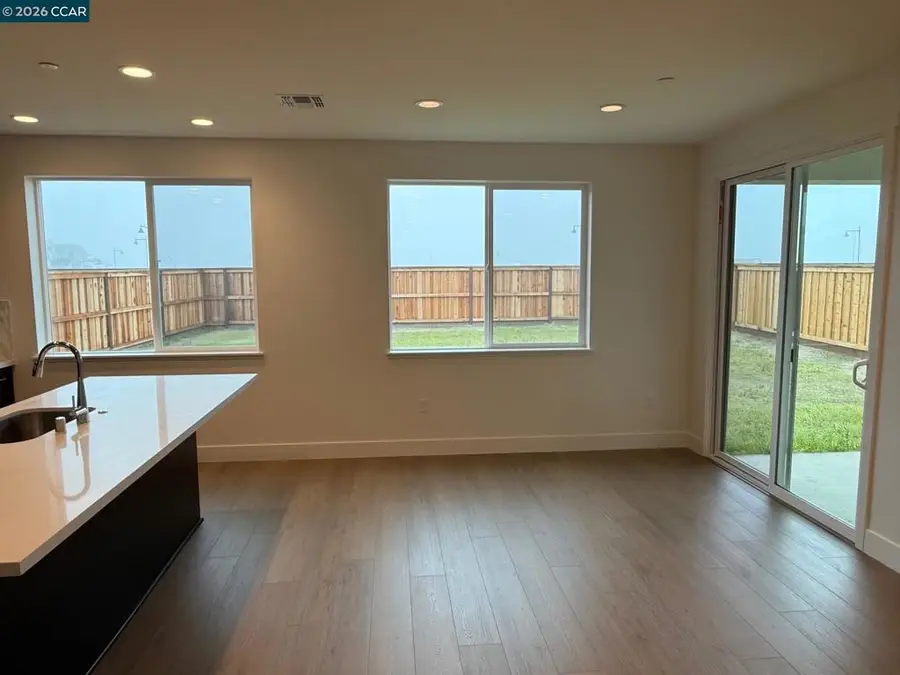 17061 Aldergrove Court, Lathrop, CA 95330 - #3