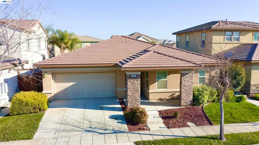 868 N San Remo Ln, Mountain House, CA 95391 - #2