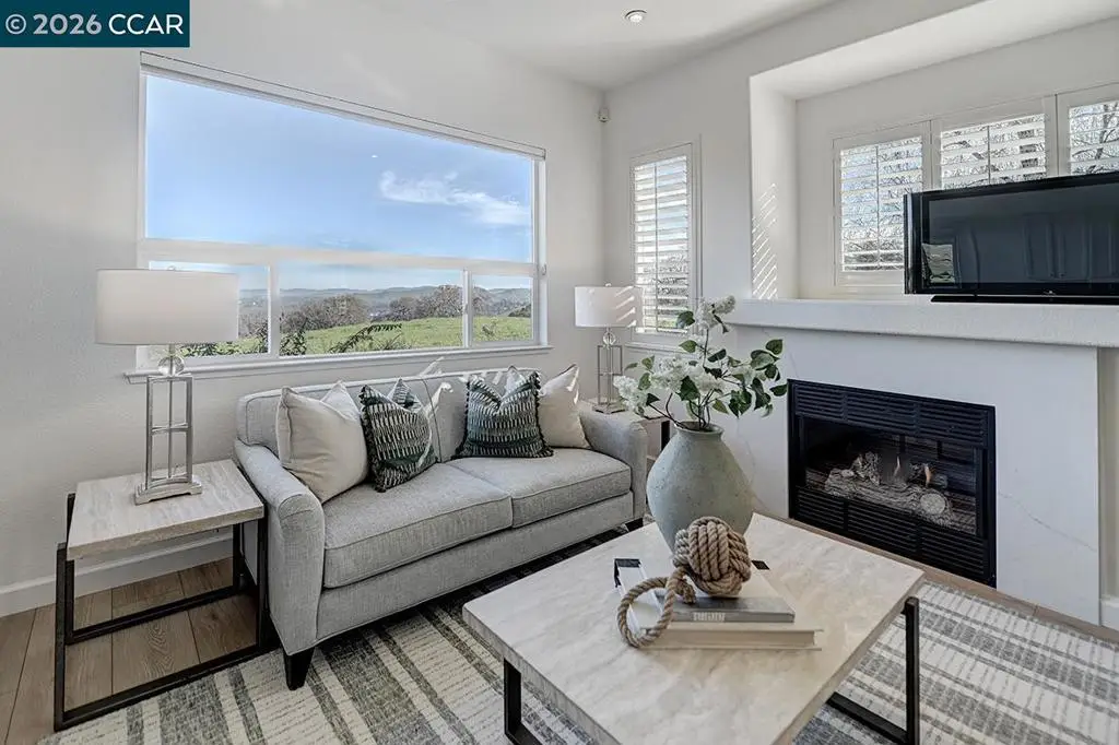 2816 Saklan Indian Dr, Walnut Creek, CA 94595 - Image #1