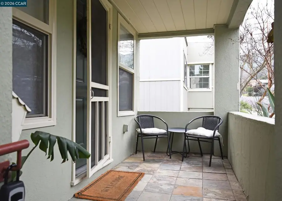 228 Arreba St., Martinez, CA 94553 - #3