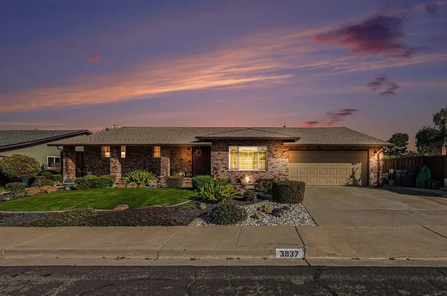 3937 Pebble Dr, Antioch, CA 94509 - Image #2