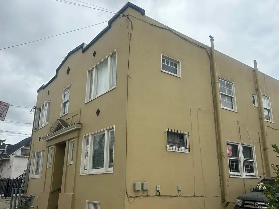 675 Brockhurst St, Oakland, CA 94609 - Image #3