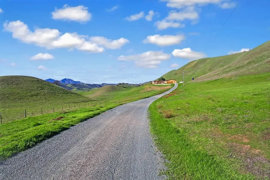 9621 Deer Valley Road, Brentwood, CA 94513 - Image #2