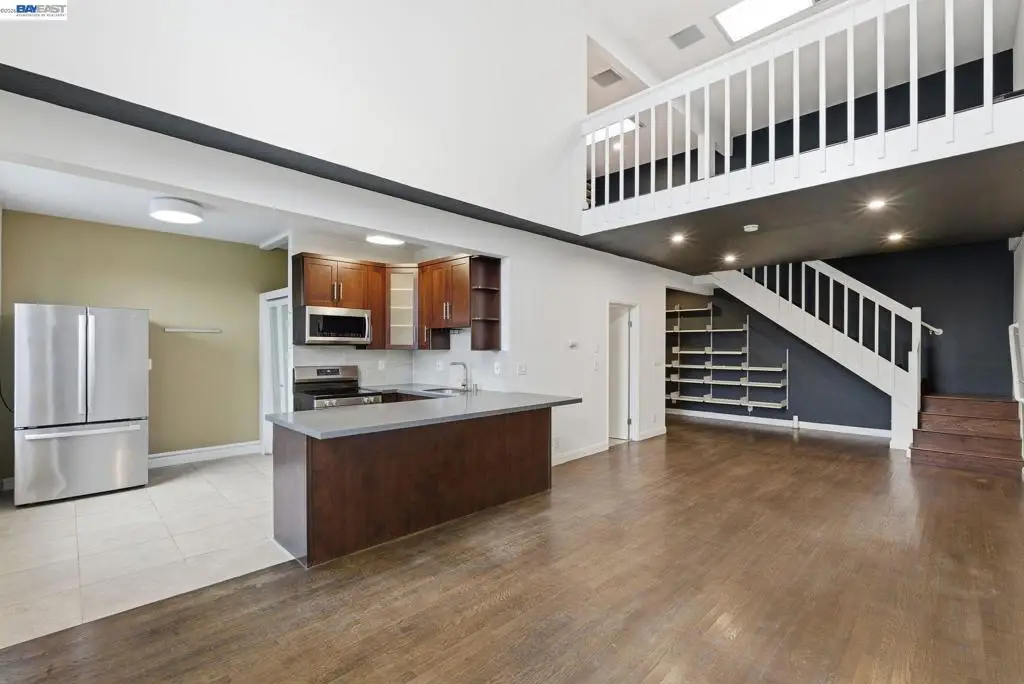 1004 9th Ave, Oakland, CA 94606 - #1