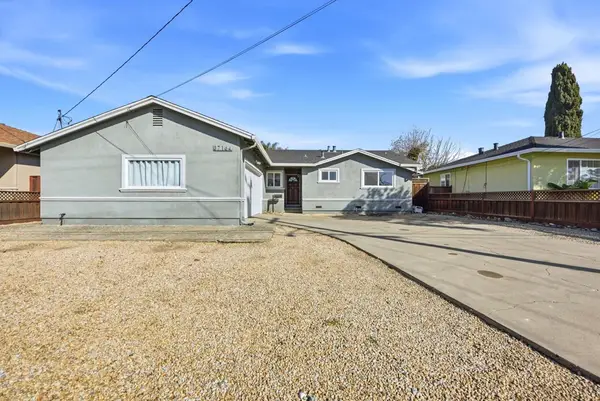 37164 Saint Christopher St, Newark, CA 94560