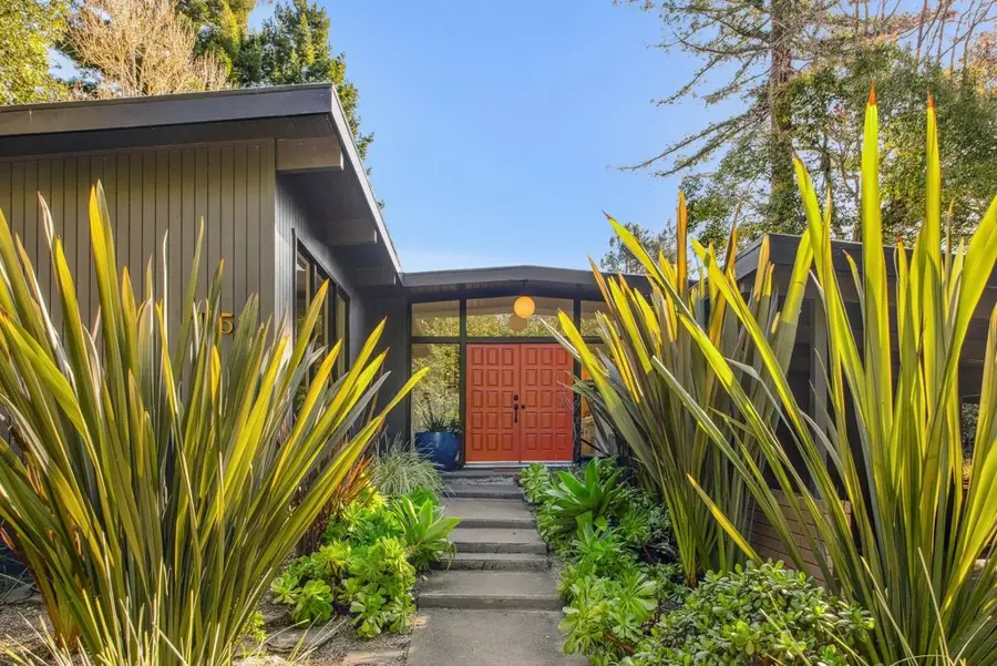 58 Arlington Ave, Kensington, CA 94707 - Image #2