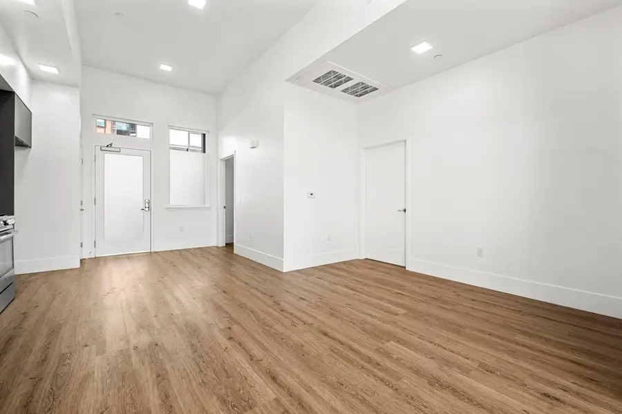 1545 32nd Street #210, Oakland, CA 94608 - Image #3