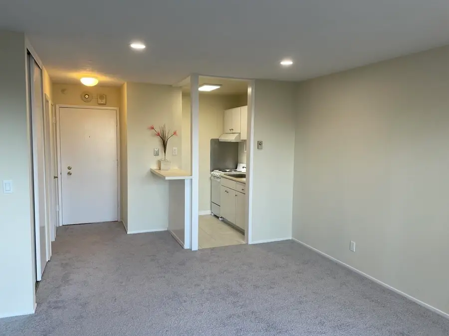 6 Captain Dr #E242, Emeryville, CA 94608 - #2