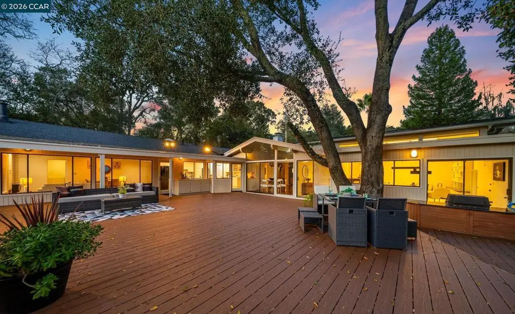 38 Vista Del Mar, Orinda, CA 94563 - #1