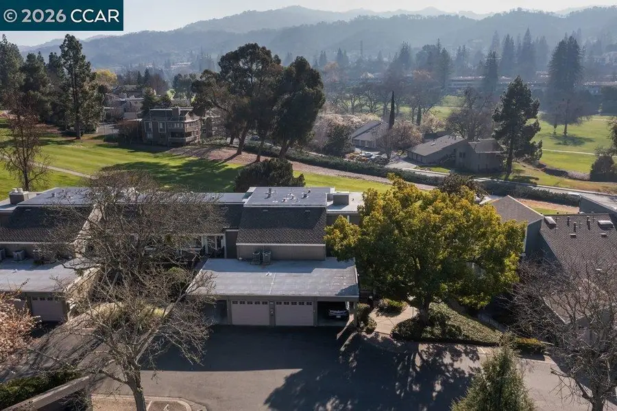 3136 Rossmoor Parkway #8, Walnut Creek, CA 94595 - Image #3