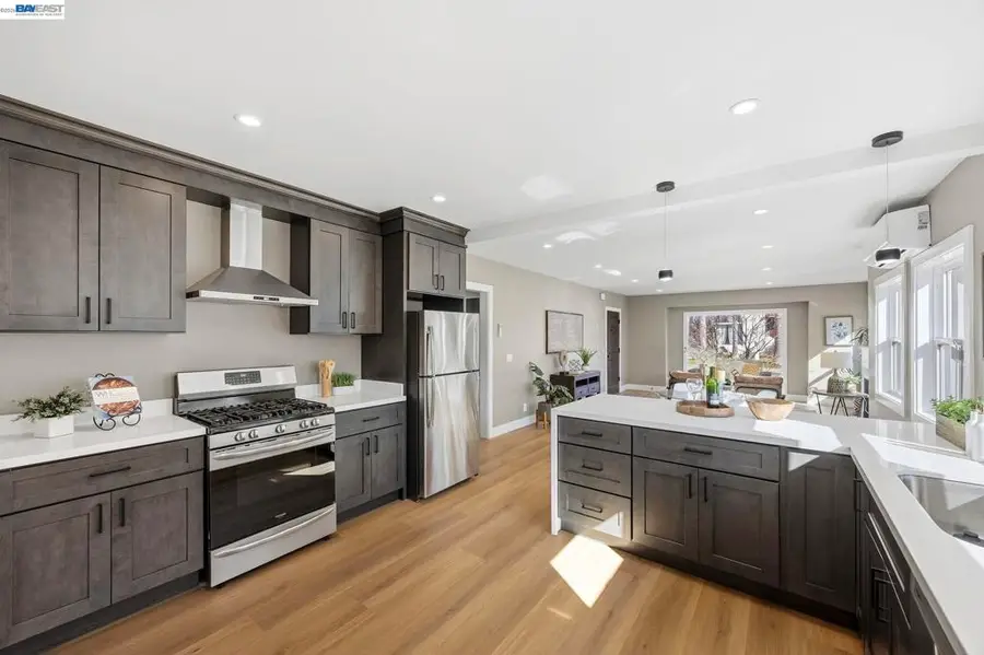 4175 Culver St, Oakland, CA 94619 - #2