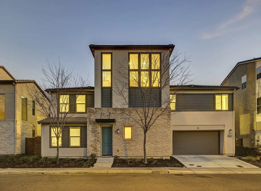 5882 5882 Beechwood Loop, Dublin, CA 94568 - #1