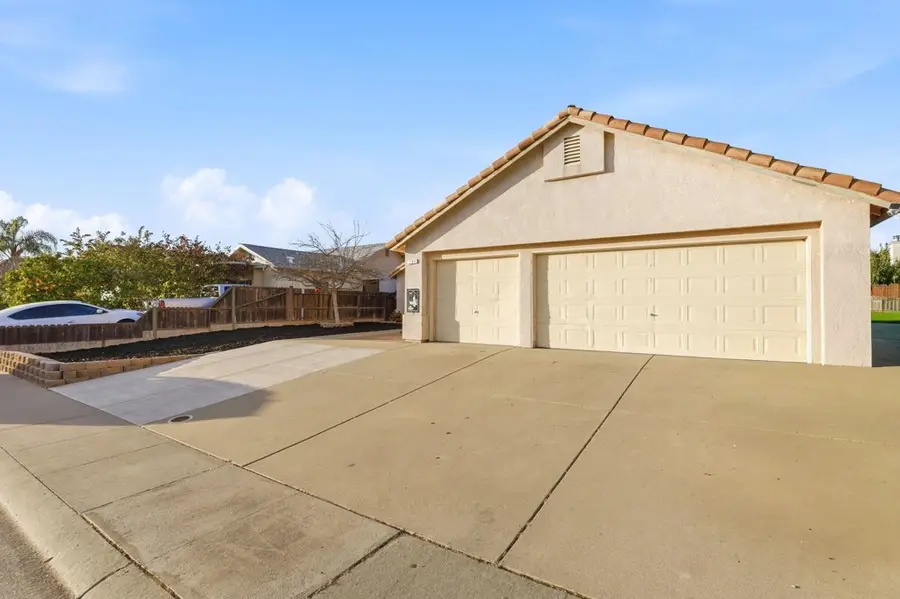 799 Morgans Ranch Cir, Galt, CA 95632 - #2