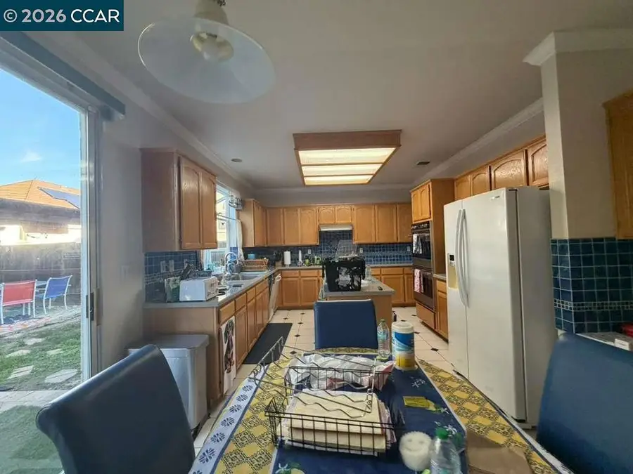 4 Deer Hill Ct, Pittsburg, CA 94565 - #2