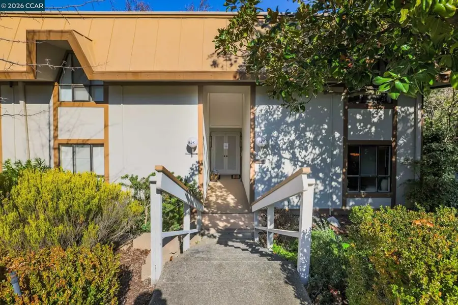 1525 Canyonwood Ct #4, Walnut Creek, CA 94595 - #2