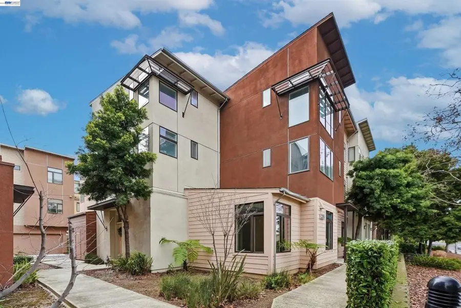 3289 Berryessa St #5, Palo Alto, CA 94303 - #2