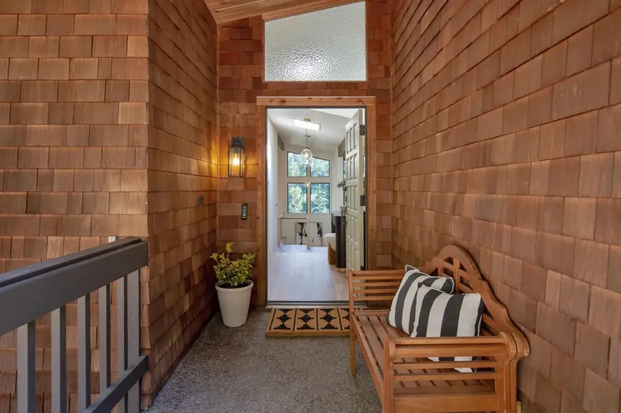 6505 6505 Girvin Dr., Oakland, CA 94611 - #3