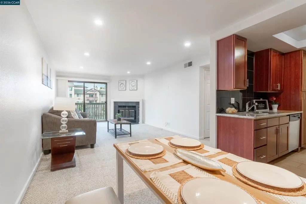 1315 A St #206, Hayward, CA 94541 - #1