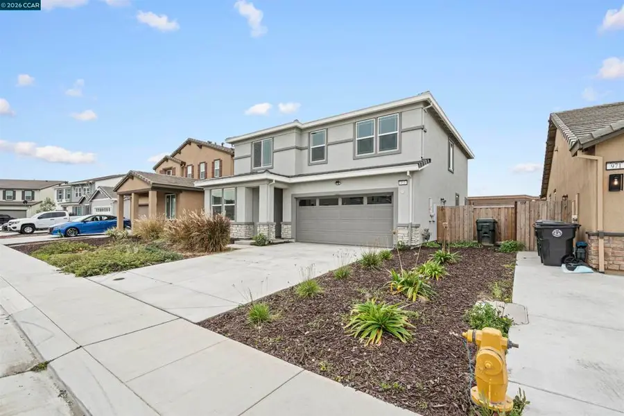 953 953 Arneis Ave, Manteca, CA 95337 - #2