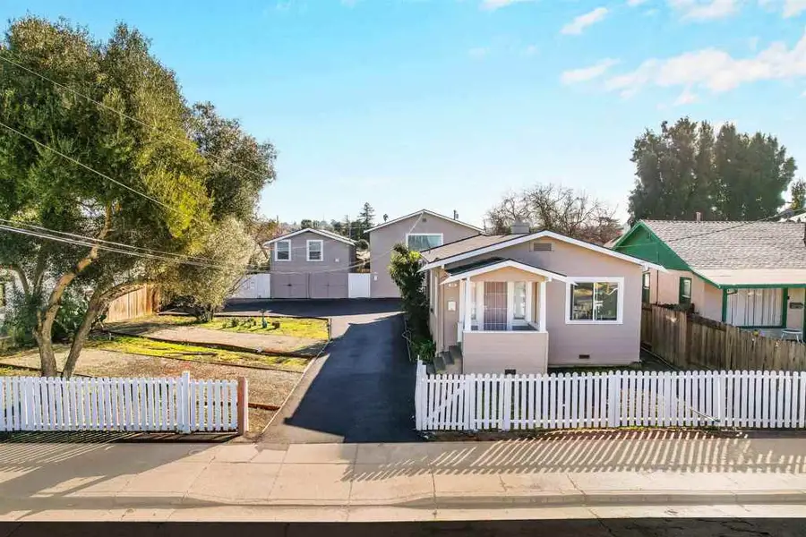320 & 322 Evans Ave, Vallejo, CA 94590 - #3