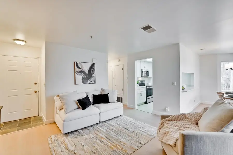 2709 Oak Rd #G, Walnut Creek, CA 94597 - #2