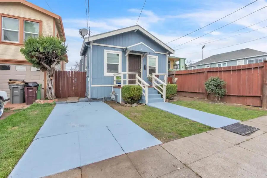 Address Withheld By Seller, Oakland, CA 94605 - #2