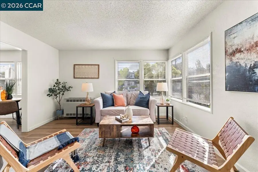 4137 West St, Oakland, CA 94608 - #2