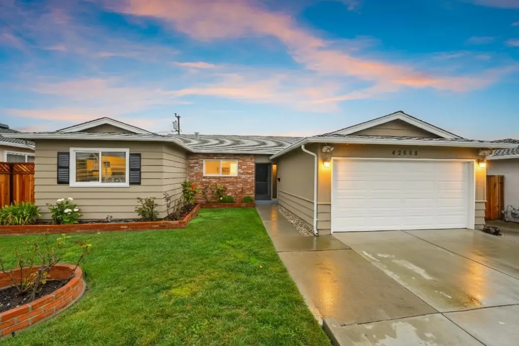 42688 42688 Saratoga Park St, Fremont, CA 94538 - #1