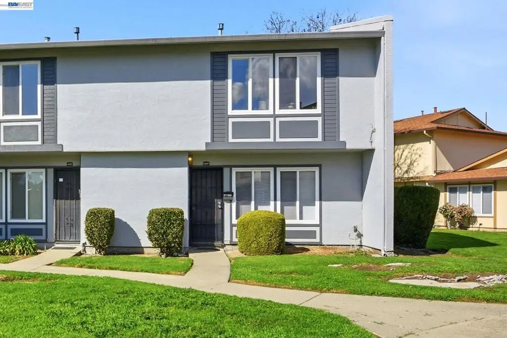 34597 34597 Bluestone Cmn, Fremont, CA 94555 - #1