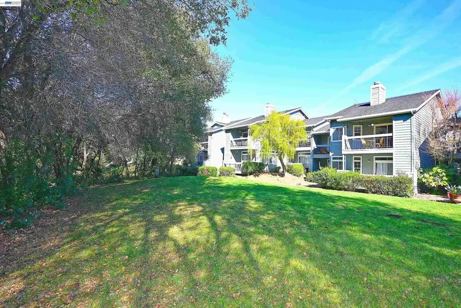 7875 7875 Canyon Meadow Cir #D, Pleasanton, CA 94588 - #2