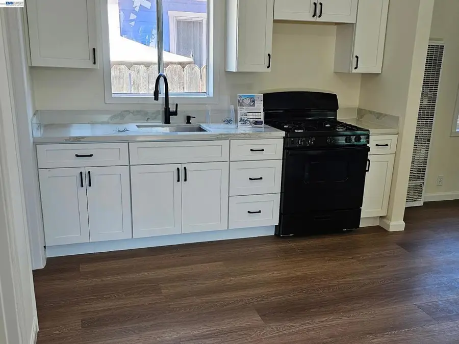 1130 61st Ave, Oakland, CA 94621 - #3