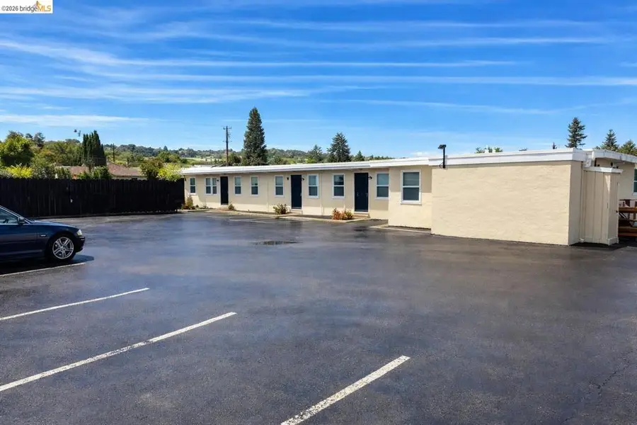 21447 Ocean View Dr, Hayward, CA 94541 - #3