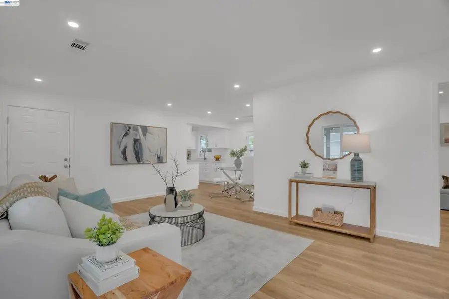 1954 1954 Treadway Ln, Pleasant Hill, CA 94523 - #3