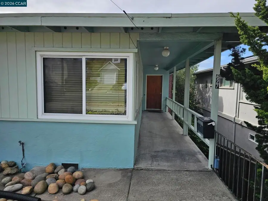 627 Kern St, Richmond, CA 94805 - #2