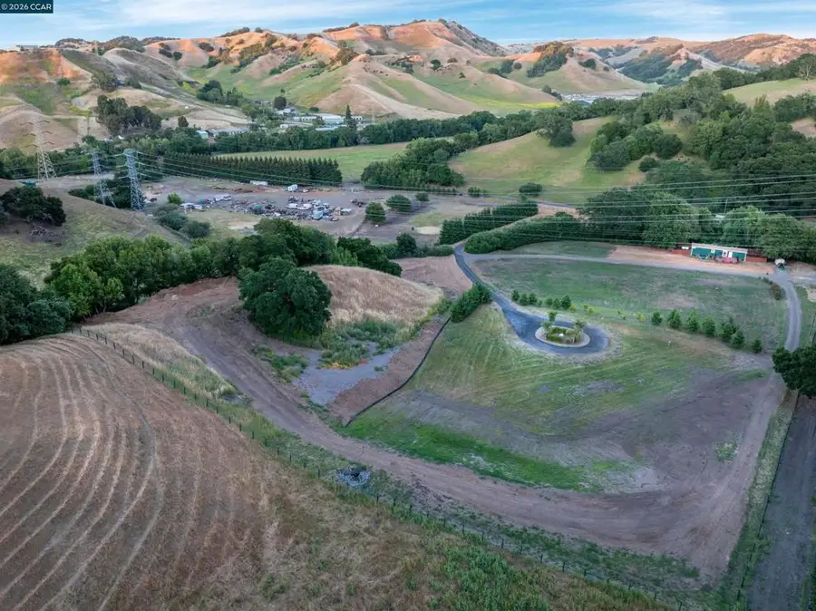 60 Hampton Road, Martinez, CA 94553 - #3