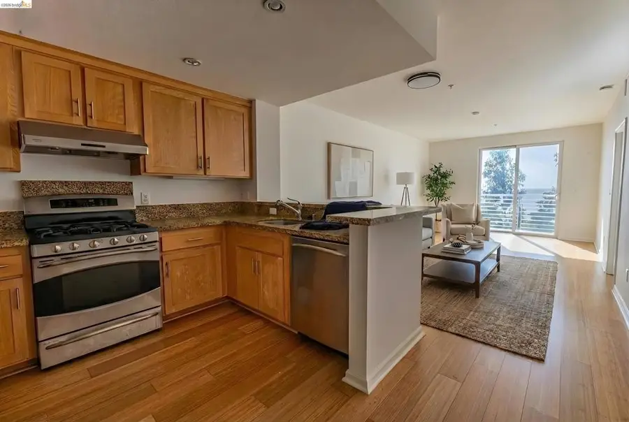 301 Crescent Ct #3307, San Francisco, CA 94134 - #2