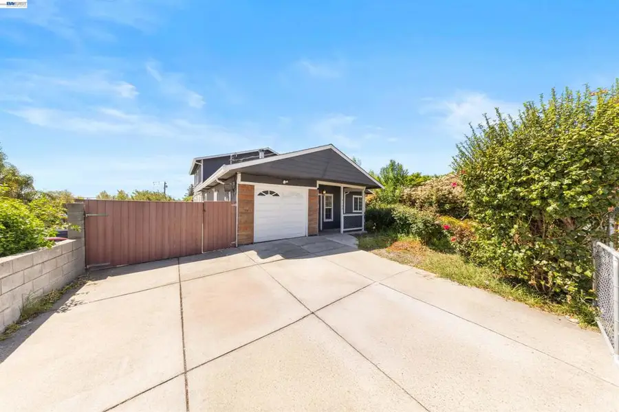 2102 Overhill Rd, Concord, CA 94520 - #2