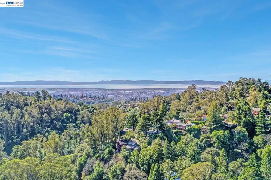 6956 Sayre Drive, Oakland, CA 94611 - #3