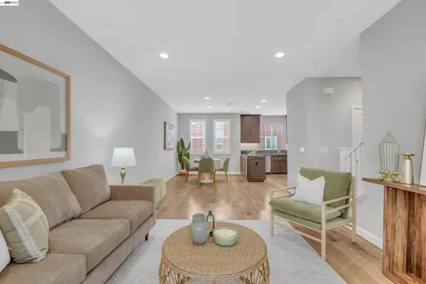 333 Basswood Cmn #14, Livermore, CA 94551