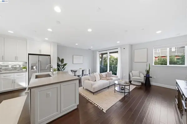 849 Tranquility Circle #3, Livermore, CA 94551