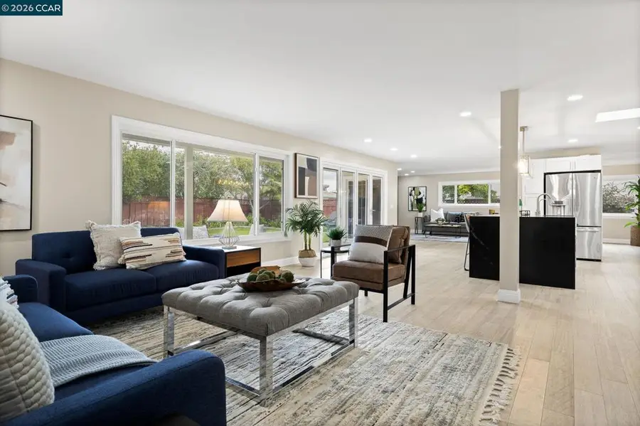 875 875 Brittany Ln, Concord, CA 94518 - #2