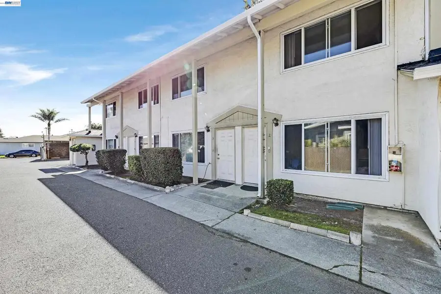 4560 Thornton Avenue, Fremont, CA 94536 - #2