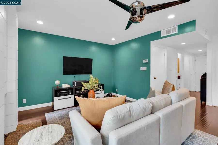 1119 Camino Del Valle, Alameda, CA 94502 - #3