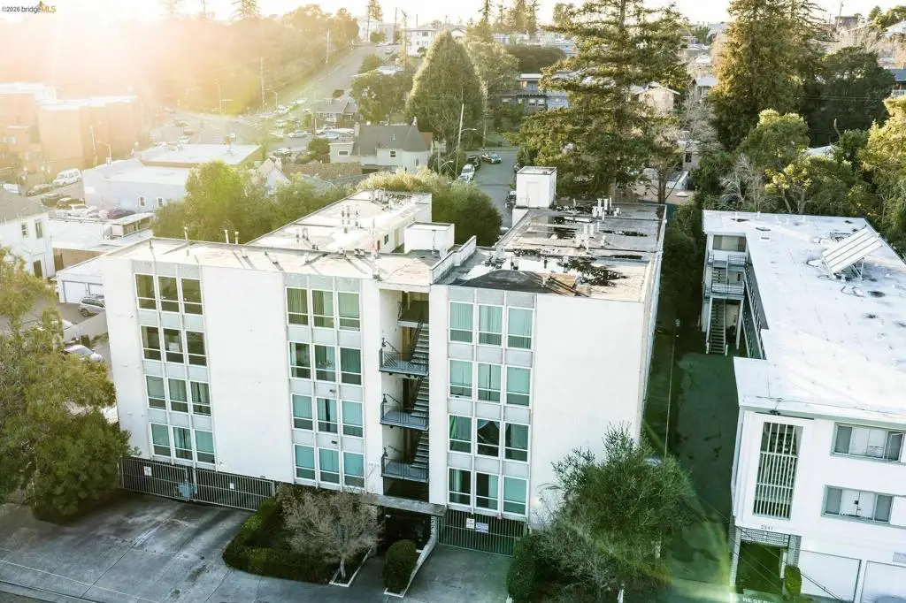 3525 3525 Dimond, Oakland, CA 94602 - #1