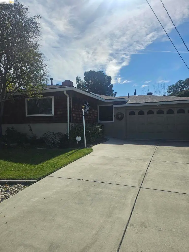 525 525 Faria, Antioch, CA 94509 - #1