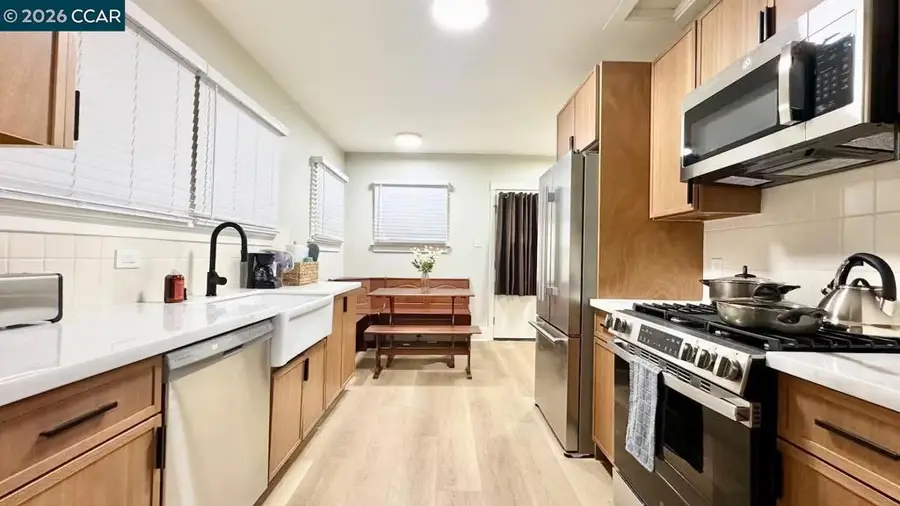 585 S 10th St, San Jose, CA 95112 - #3