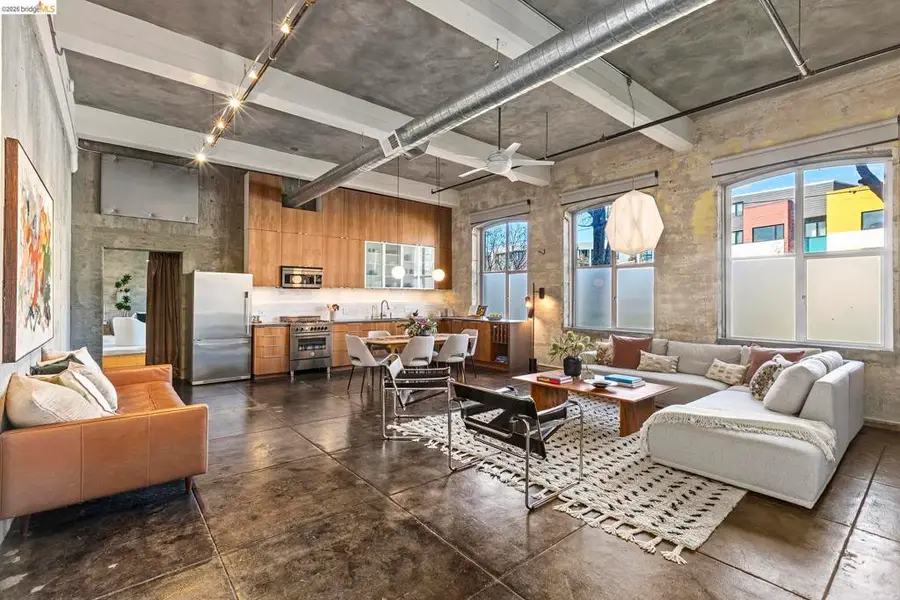 3240 3240 Peralta St #2, Oakland, CA 94608 - #3