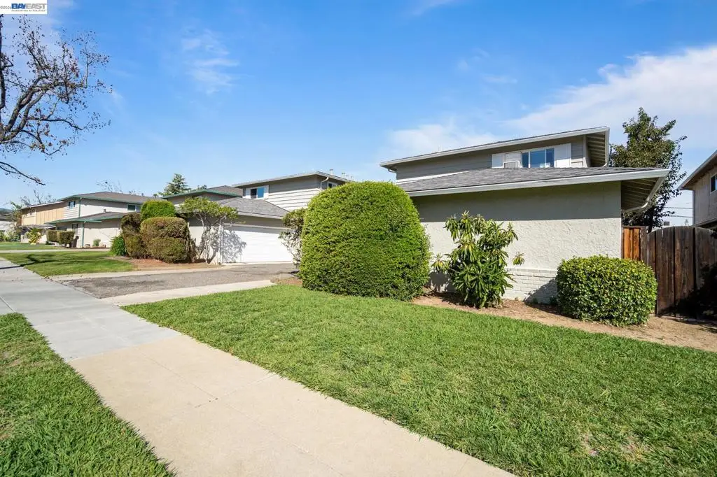19423 Greenwood Dr, Cupertino, CA 95014 - #1