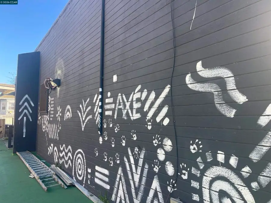 3261 3261 Martin Luther King Jr Way, Oakland, CA 94609 - #2