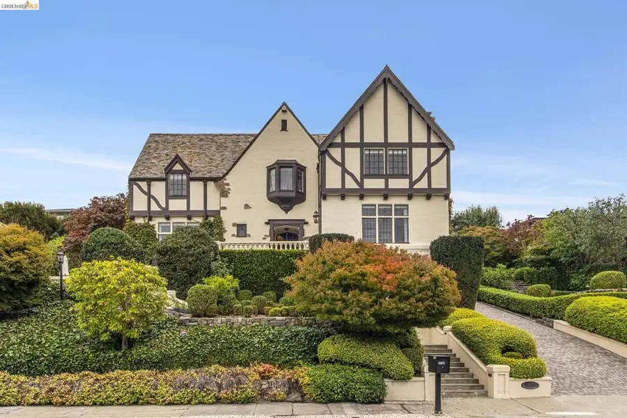 5710 Margarido Dr, Oakland, CA 94618 - #2